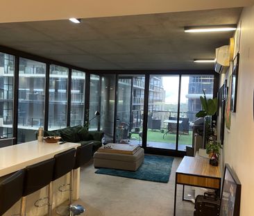 St Kilda Road - Photo 1