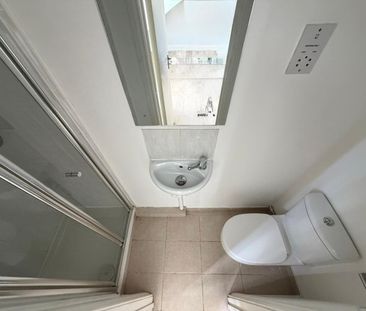 Studio Flat, Verdant Lane, SE6 - Photo 3
