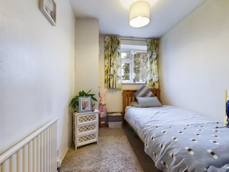 The Chase, Cashes Green, Stroud, Gloucestershire, GL5 - Photo 3