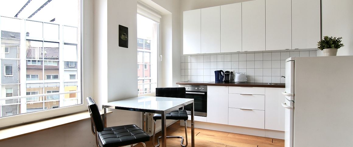Geschmackvoll möblierte Wohnung in Kölner Messenähe - Foto 1