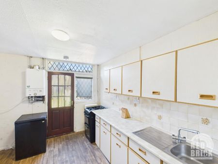 2 bedroom terraced house to rent - Photo 4