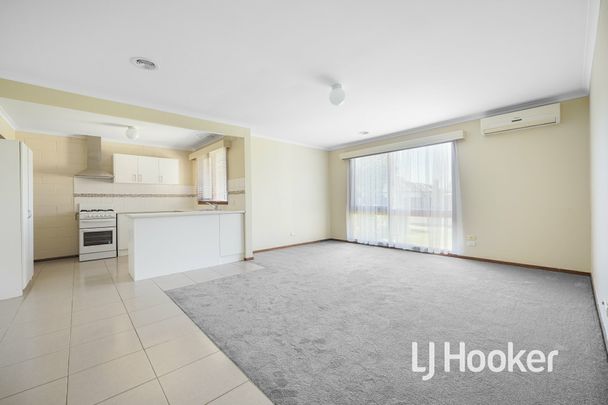 Beautifully Renovated with Gardening Included! - Photo 1