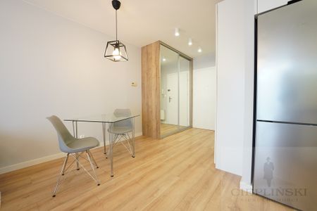 ŚRÓDMIEŚCIE, apartament 42m2 balkon+garaż - Zdjęcie 3