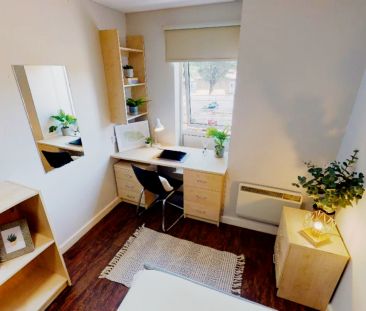 Silver En Suite - Photo 2