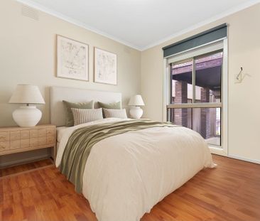 377 Cheltenham Road, Keysborough VIC 3173 - House For Rent | Domain - Photo 6