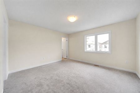 For Lease - 2765 Sapphire Drive Unit# Main, Pickering, Ontario - Photo 4