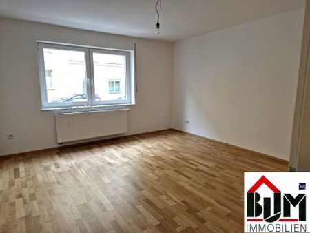 *Frisch modernisiert - 3 Zimmer - Bad mit Fenster - ruhige Seitenstraße* - Photo 3