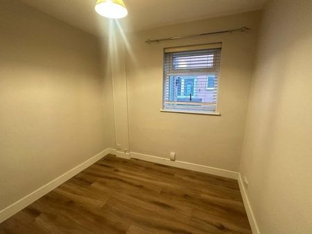 Hilton Road, Nottingham, NG3 - Photo 2