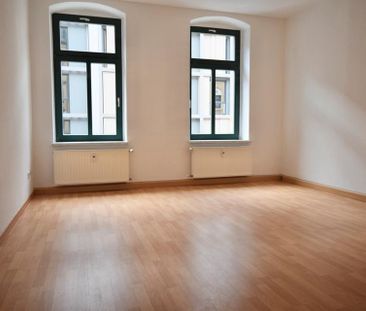 Kaßberg • Balkon • Bad mit Wanne • 2 Zimmer • Abstellraum • gepfleg... - Foto 1