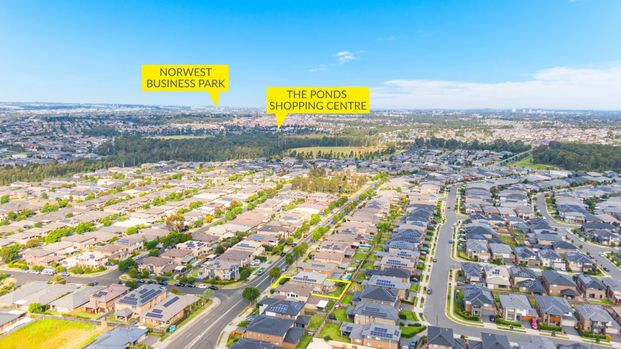 12 Ridgeline Drive, The Ponds NSW 2769 - House For Rent | Domain - Photo 1