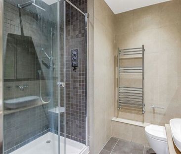 3 Bedroom Flat To Let - Photo 1
