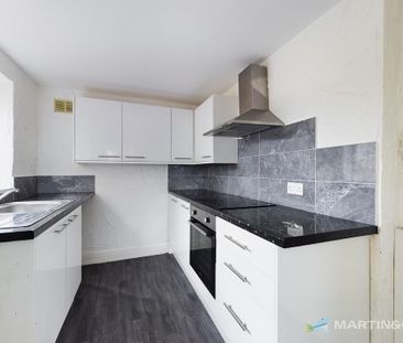 2 bedroom terraced house to rent - Photo 4