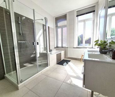 Location Maison 5 pièces 150m² TOURCOING 59200 - Photo 6