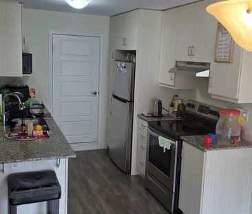 For Lease - 230 Lagerfeld Drive Unit# 11, Brampton, Ontario - Photo 1