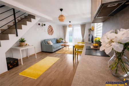 Rezidenta deosebita, curte proprie, loc de parcare, Liziera, - Fotografie 2