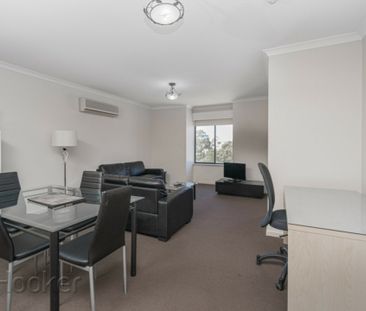 44/11 Regal Place, East Perth - Photo 3