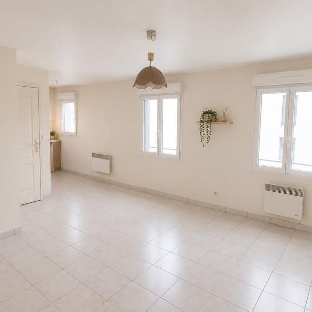 Location Appartement 1 pièce 34m² CHINON 37500 - Photo 1