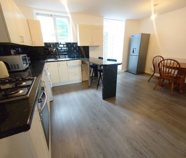 Roscoe Street, Liverpool. - Photo 6