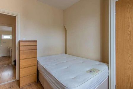 Colum Road, Cathays, CF10 - Photo 2