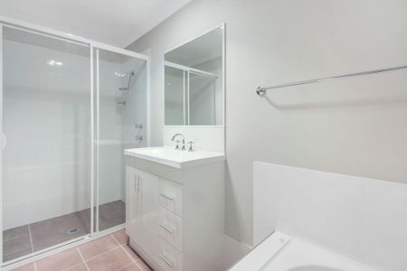 Cute & Cosy Two Bedroom Duplex - Photo 5