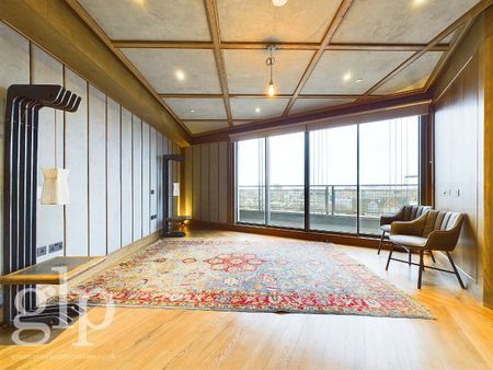 4 Bedroom Penthouse, Holmes Road, Kentish Town, NW5 - Photo 5