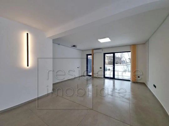 View! Duplex 5 camere, Europa, zona OMV+14 parcari - Fotografie 1