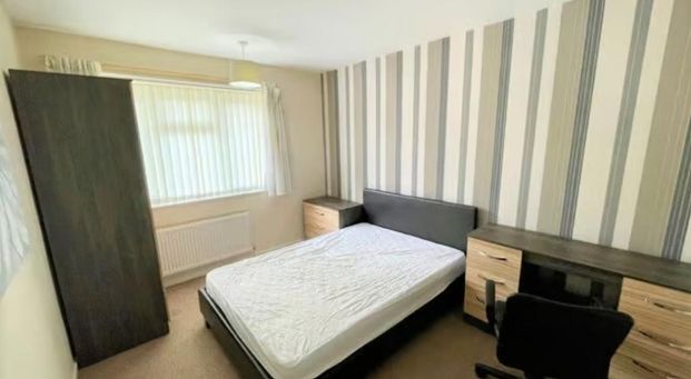 5 bedroom house to rent - Photo 1