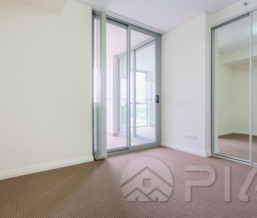 Spacious 2 Bedroom Apartment with Study & 2 Car Spaces! - Photo 5