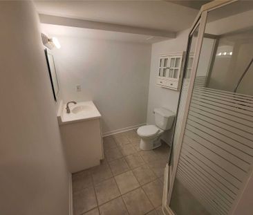 For Lease - 35 Westacott Crescent, Ajax, Ontario - Photo 6