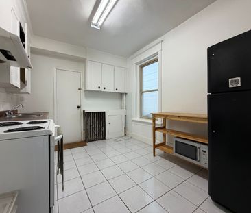 For Lease - 543 College Street Unit# 2/F, Toronto, Ontario - Photo 3