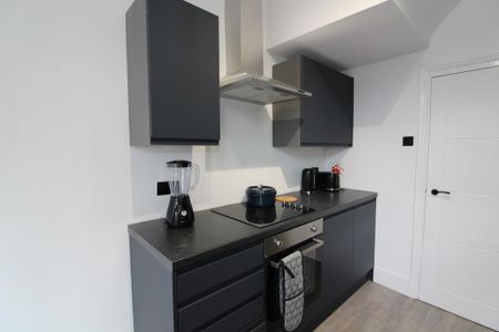 1 Bedroom Shared House - Photo 5