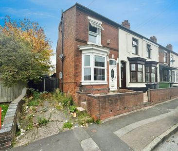 End of terrace house to rent on - Photo 1