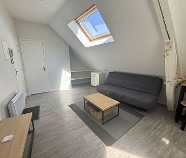 Location Appartement 1 pièce 17m² - Photo 1