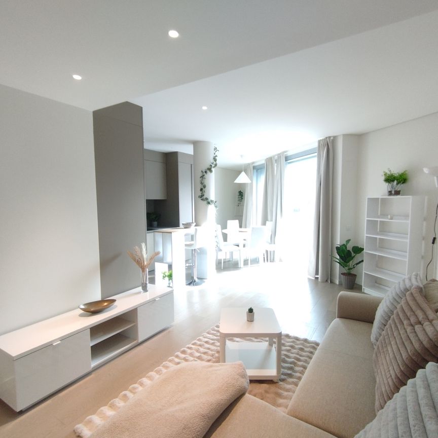 Furnished 2 bedroom flat in the Jardins de Braço de Prata Urbanization - Photo 1