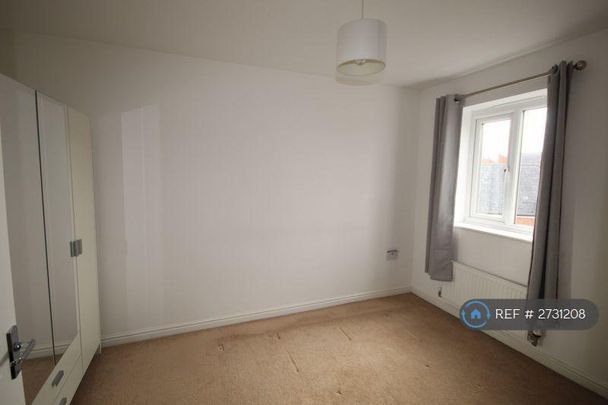 4 bedroom terraced house to rent - Photo 1