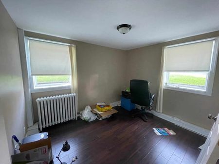 289 MacDonnell St, Unit 1, Kingston, ON - Photo 2