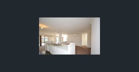 SPACIOUS 4X2 FAMILY HOME - Photo 4