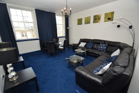 2 bed flat to rent in Bridge Street, G5 9 - Photo 4