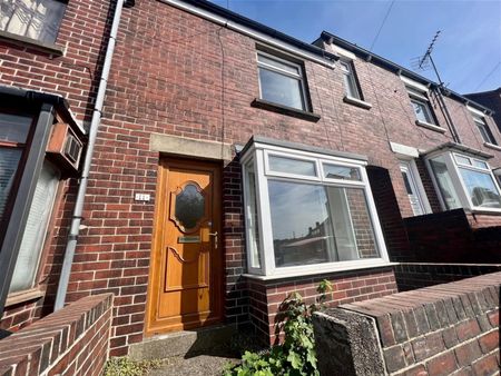 Whitwell Crescent, Stocksbridge, Sheffield, S36 1GD - Photo 3