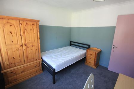 4 bedroom house share to rent - Photo 4