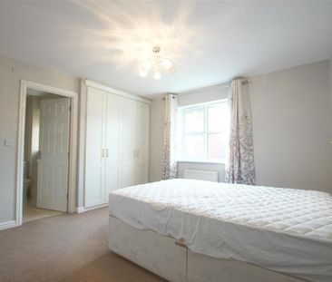 3 bedroom detached house to rent - Photo 4