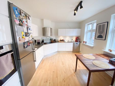 Stor og dejlig 2-værelses lejlighed i vestbyen - Foto 3