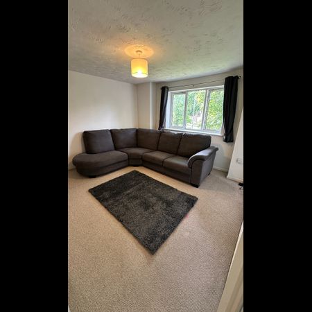 1 Bed Flat, Leagrave, LU4 - Photo 3