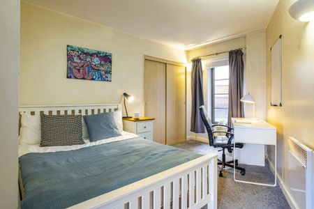 2 bedroom apartment to rent - Photo 4