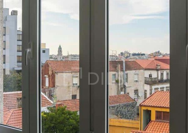 Apartamento T1 equipado e mobilado, em Santo Ildefonso