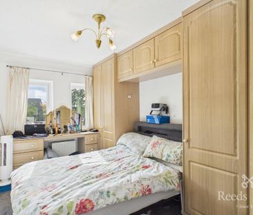 3 bedroom terraced house to rent - Photo 2