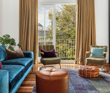 Warehouse style living in the heart of Port Melbourne - Photo 1