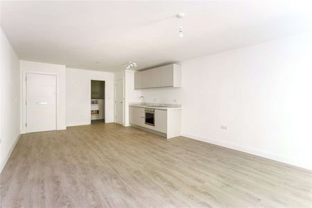 A modern studio apartment close to Cabot Circus - Photo 4