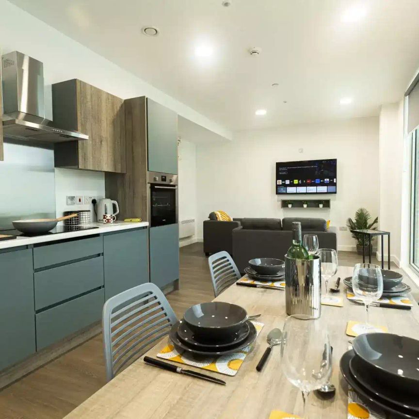 Standard Ensuite (Ground Floor) - Photo 1