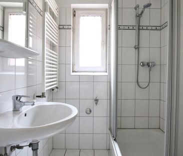 Zeitgemäß möbliertes Apartment im Herzen von Köln - Photo 1